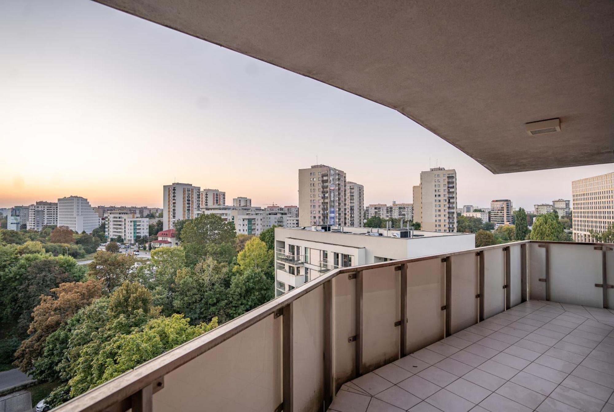 Waw Pokoje Manhattan Varsovia Exterior foto